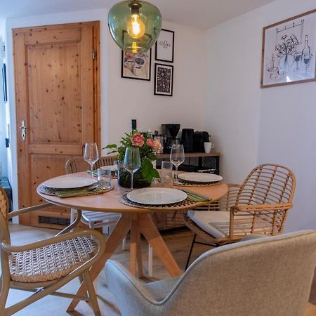 Cozy I Hochwertig Eingerichtet Netflix Parkplatz Nespresso Apartment Longkamp Exterior photo