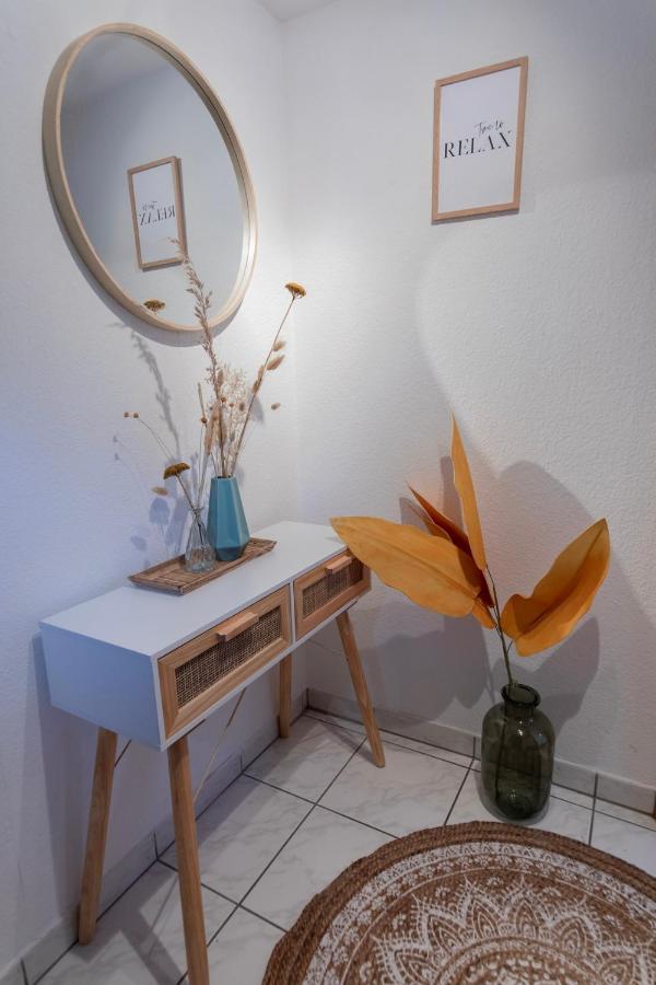 Cozy I Hochwertig Eingerichtet Netflix Parkplatz Nespresso Apartment Longkamp Exterior photo